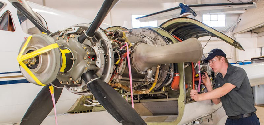 Top Engine Maintenance Tips