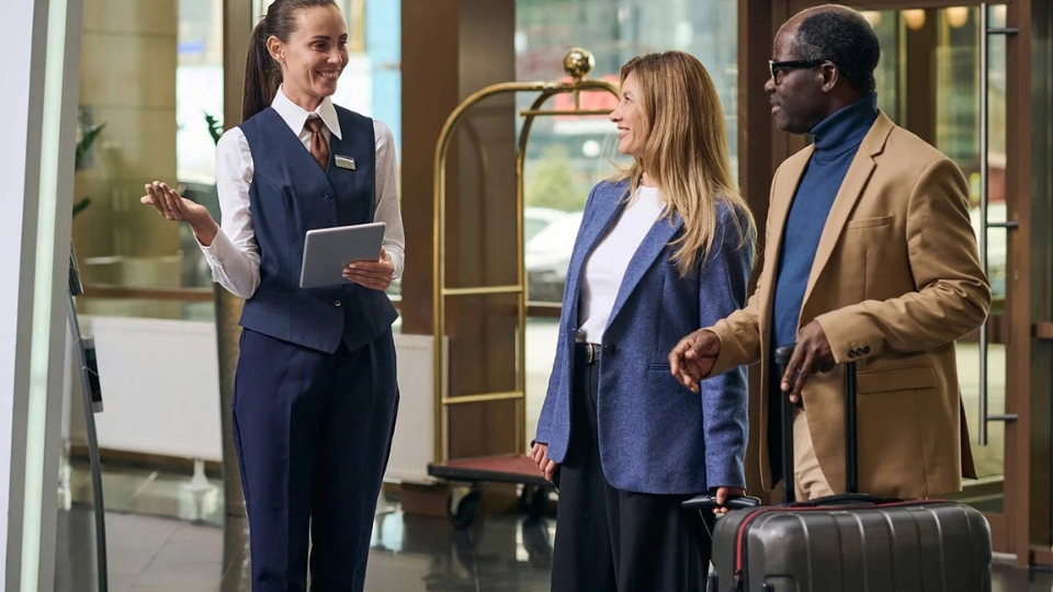 Top Tips for Improving Airline Customer Experience